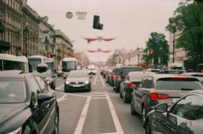 Carrodependência: quando a cidade é planejada para os carros